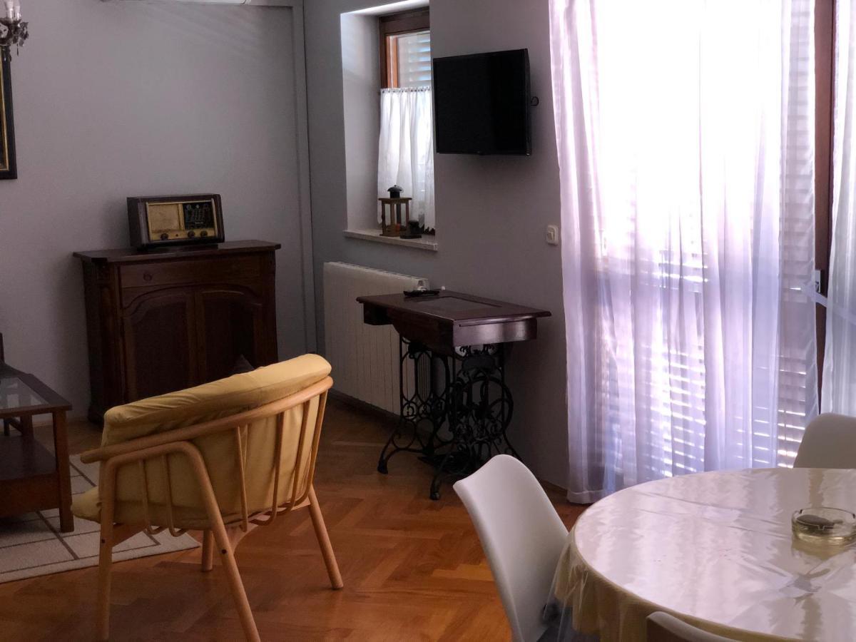 Apartmani Dubasnica Malinska Kültér fotó