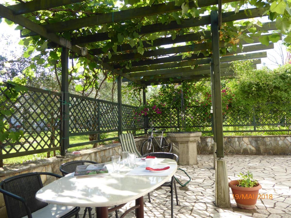 Apartmani Dubasnica Malinska Kültér fotó