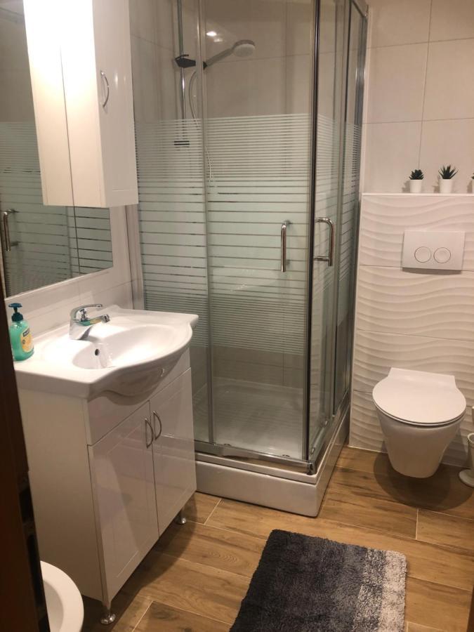 Apartmani Dubasnica Malinska Kültér fotó